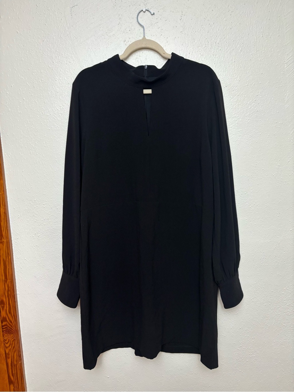 Banana Republic Black Long Sleeve Shift Dress with Keyhole Detail